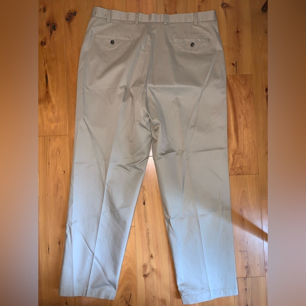 Men’s brooks brothers khaki pants - Picture 4 of 4